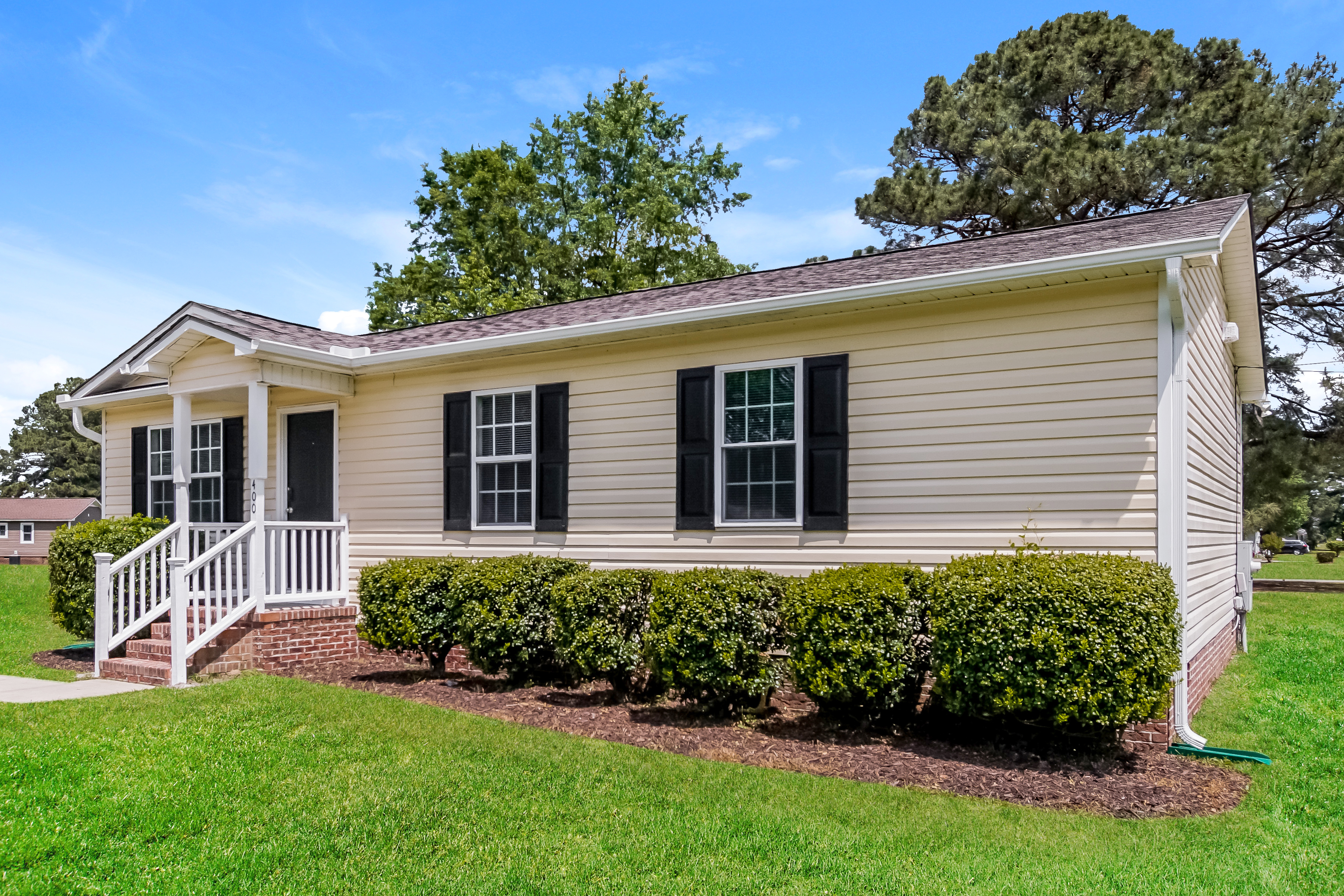 400 Reid Cir Selma, NC 27576